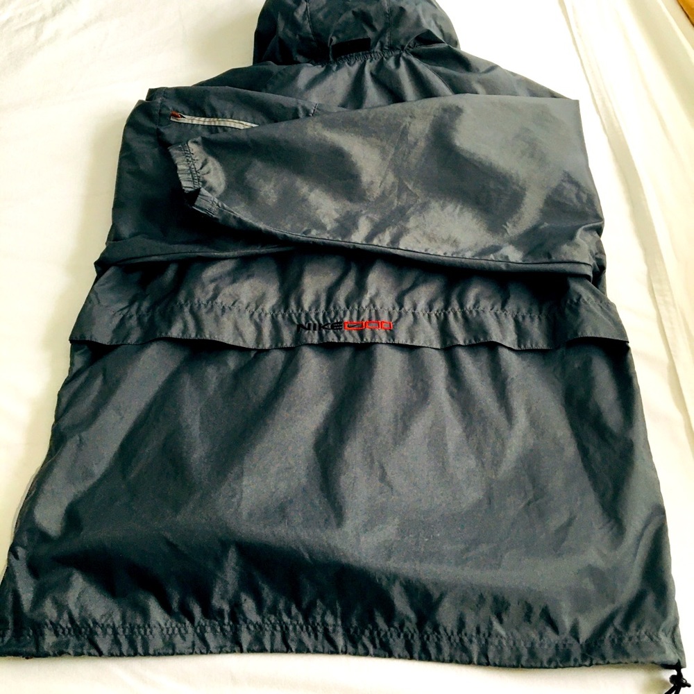 Gray Nike 1/4 zip jacket, XL.